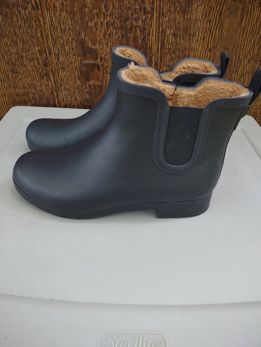 Chooka Women's Waterproof Plush Chelsea Rain Booties Black Size 9